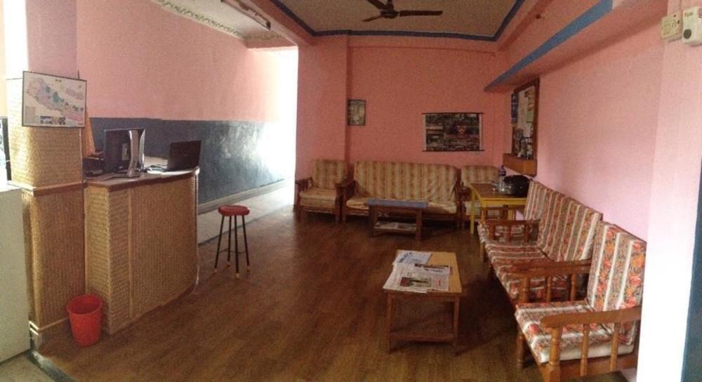 Hotel Lake House Pokhara Exterior photo